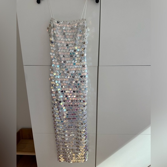 The New Arrivals Phoenix Dress in Hawaiian Gardenia - Picture 3 of 7